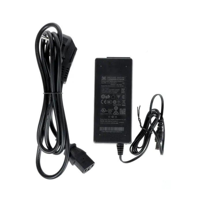 SWITCH POE CS4006-4ET2GT-36 4-PORTOWY DAHUA