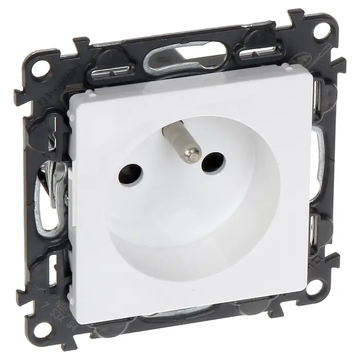 GNIAZDO POJEDYNCZE LE-753184 Valena Life 230 V 16 A LEGRAND
